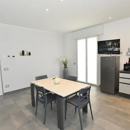 Bell'italia Sole House * Пескьера-дель-Гарда